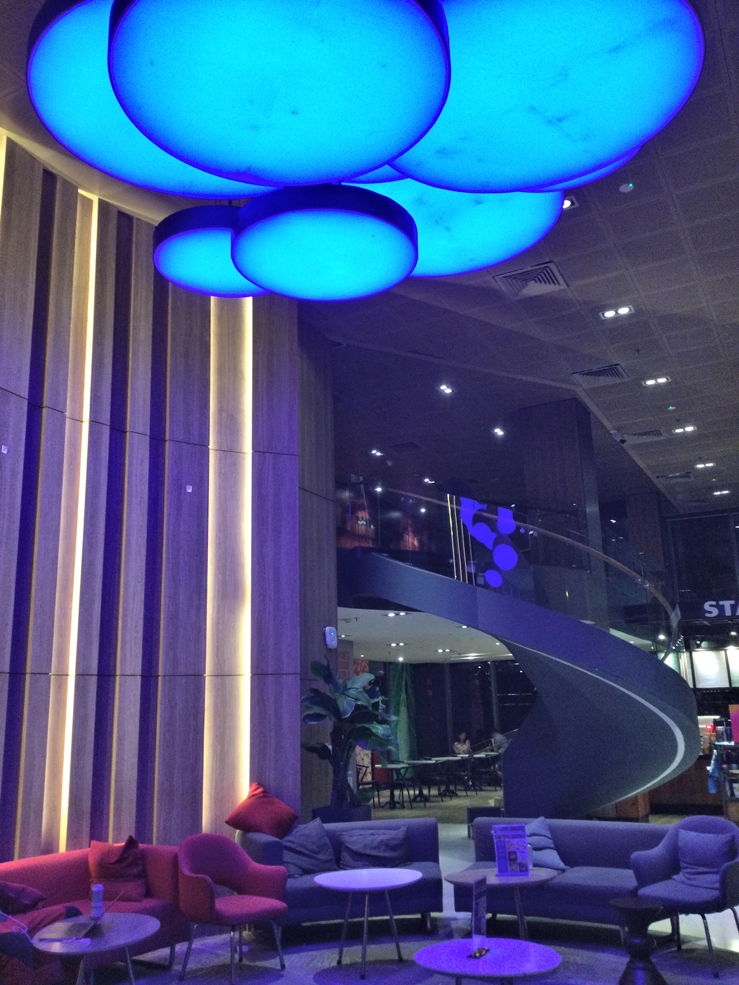 Hotel Ibis Foyer